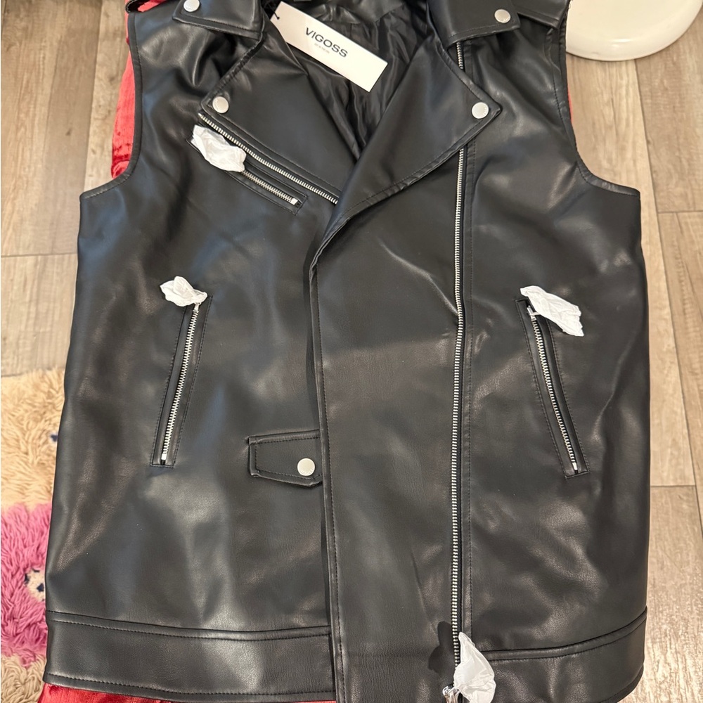 Vigoss Black Leather Jacket